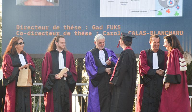 11ᵉ cérémonie de remise de diplômes des docteurs de l'UPVD