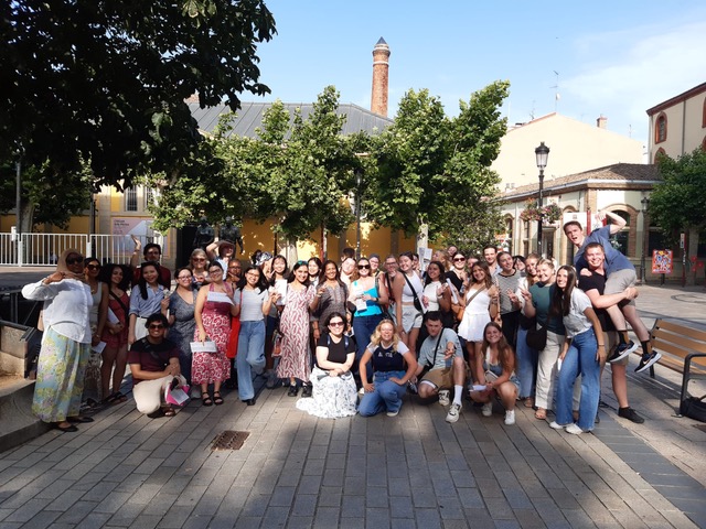 sara photo groupe Logrono